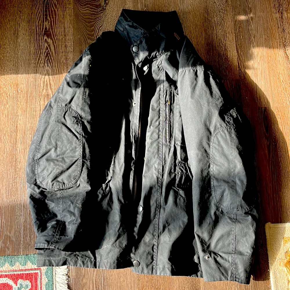 Men’s black waxed Barbour jacket